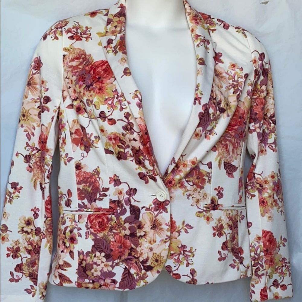 LC Lauren Conrad floral blazer jacket size 10 EUC